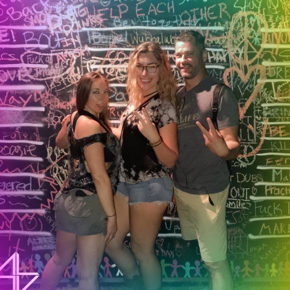 Meet your Posher, Jenny - Picture 1 of 1